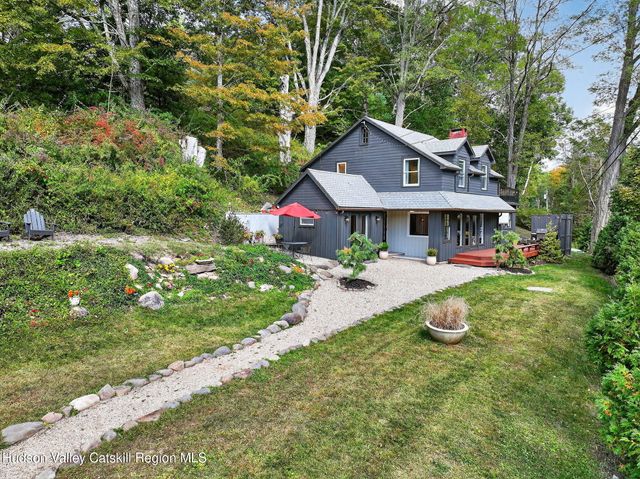 4868 New York 212, Willow, NY 12495