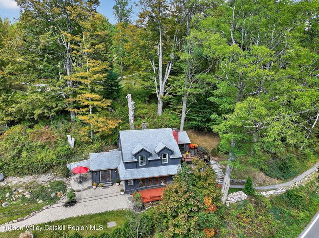 4868 New York 212, Willow, NY 12495