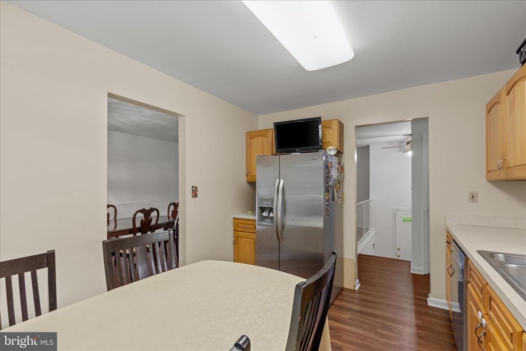 Image 10 of property listing at 4111 PINEWOOD TER, Chesapeake Beach, MD 20732