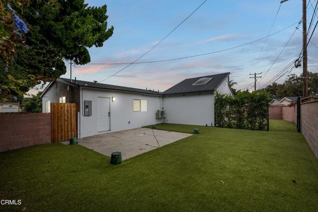 1136 N 7th Place, Port Hueneme, CA 93041