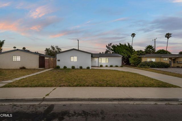 1136 N 7th Place, Port Hueneme, CA 93041