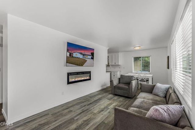 1136 N 7th Place, Port Hueneme, CA 93041