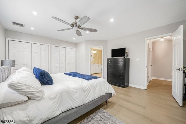 855 Valley Brook Ave B, Lyndhurst Twp., NJ 07071