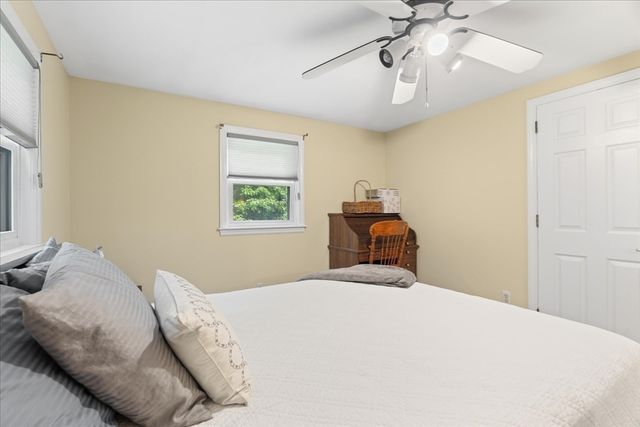 16 Park Lane, Norton, MA 02766