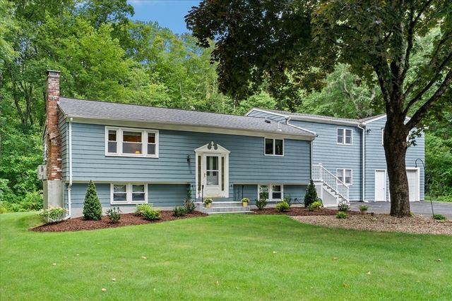 16 Park Lane, Norton, MA 02766