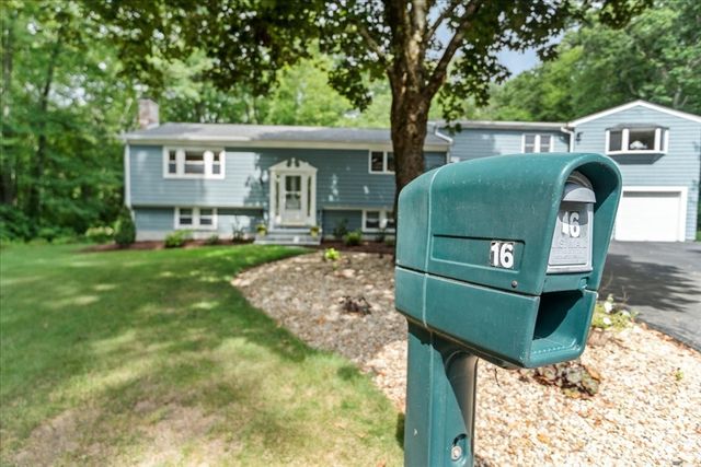 16 Park Lane, Norton, MA 02766