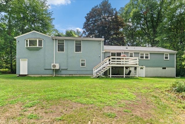 16 Park Lane, Norton, MA 02766