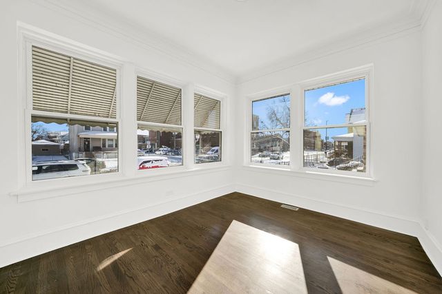 11440 S Indiana Avenue, Chicago, IL 60628