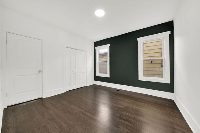 11440 S Indiana Avenue, Chicago, IL 60628