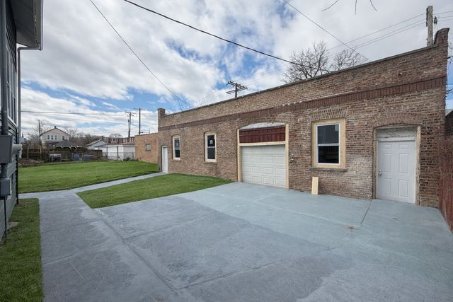 11440 S Indiana Avenue, Chicago, IL 60628
