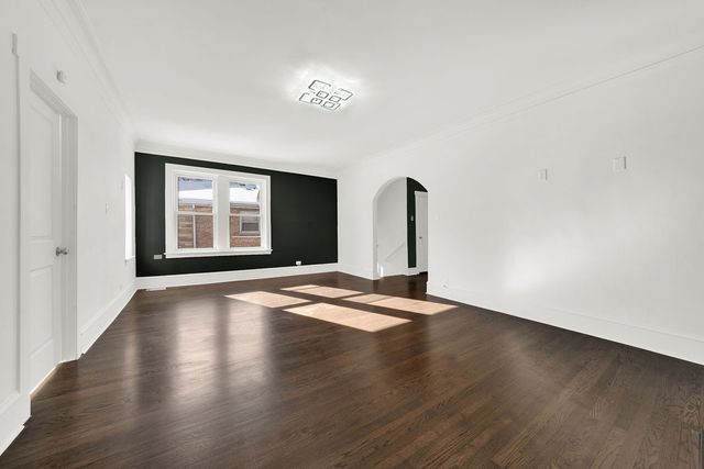 11440 S Indiana Avenue, Chicago, IL 60628