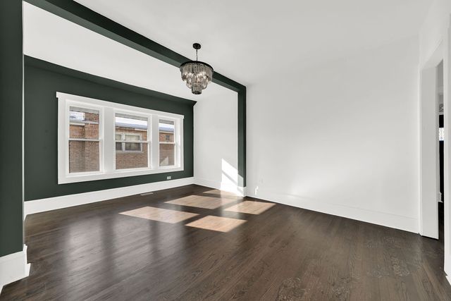 11440 S Indiana Avenue, Chicago, IL 60628