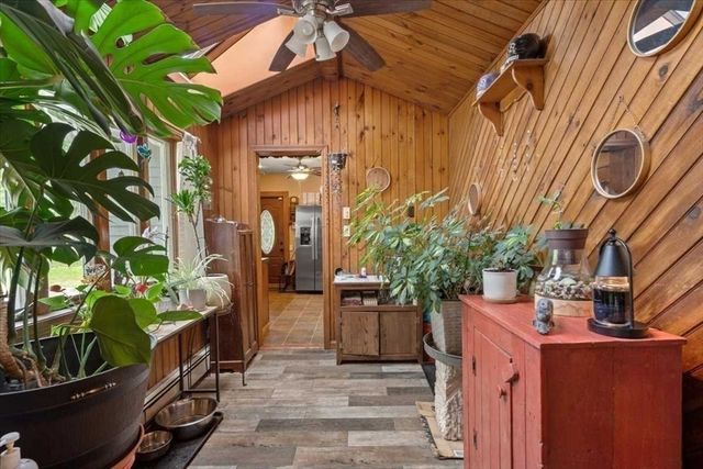 113 Harrington Road, Charlton, MA 01507