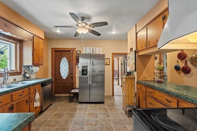 113 Harrington Road, Charlton, MA 01507