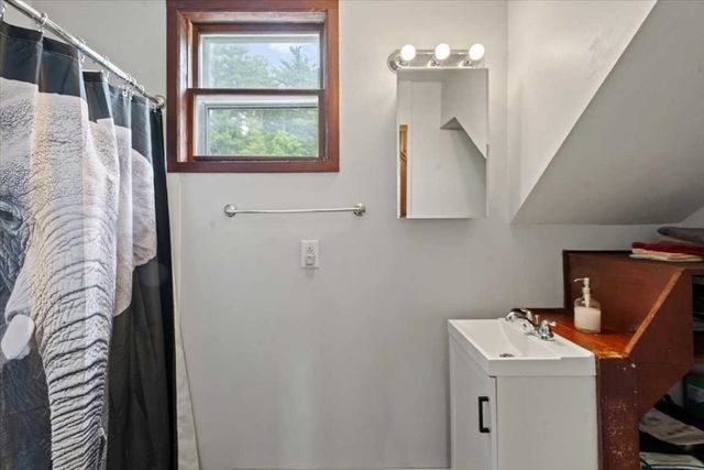 113 Harrington Road, Charlton, MA 01507