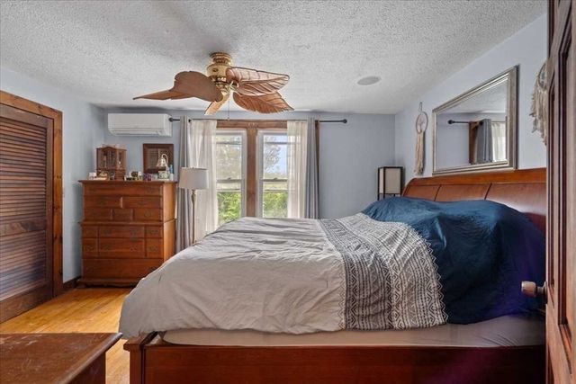 113 Harrington Road, Charlton, MA 01507