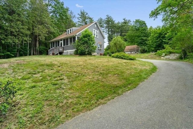 113 Harrington Road, Charlton, MA 01507