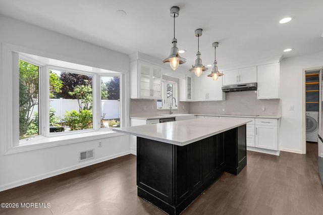 36 E Lincoln Avenue, Atlantic Highlands, NJ 07716