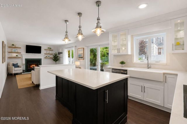 36 E Lincoln Avenue, Atlantic Highlands, NJ 07716