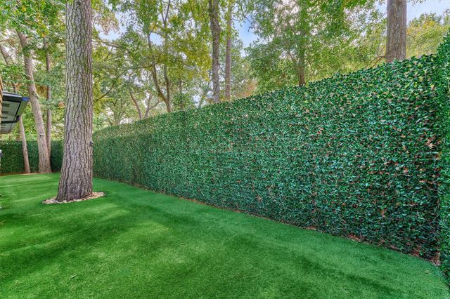 49 N Deerfoot Circle, The Woodlands, TX 77380