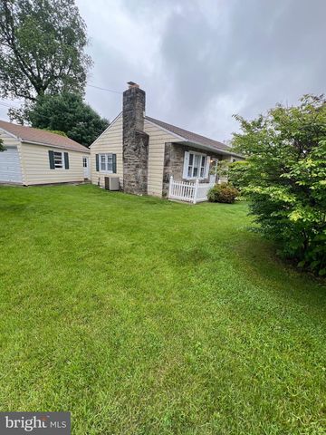 2201 LOTT AVENUE, Philadelphia, PA 19115