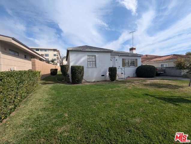 1230 Dorothy Drive, Glendale, CA 91202