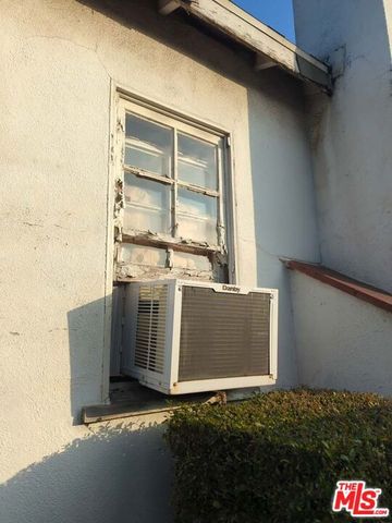 1230 Dorothy Drive, Glendale, CA 91202