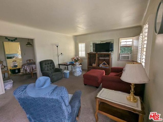 1230 Dorothy Drive, Glendale, CA 91202