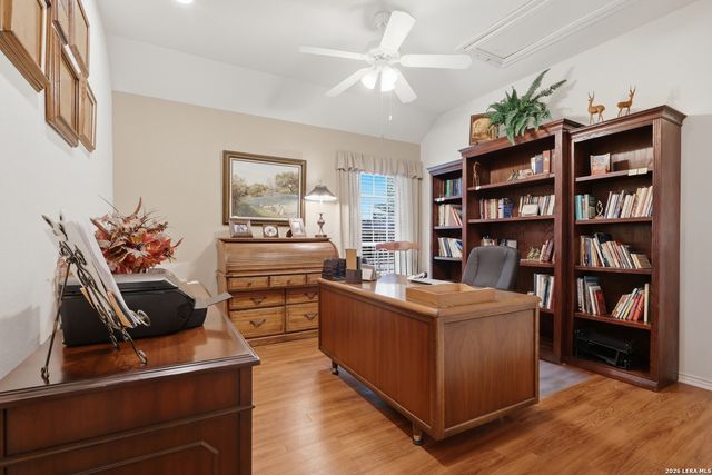 2307 Oakline, San Antonio, TX 78232