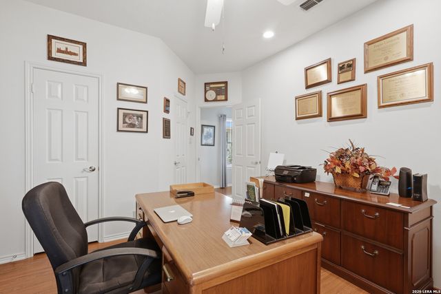 2307 Oakline, San Antonio, TX 78232