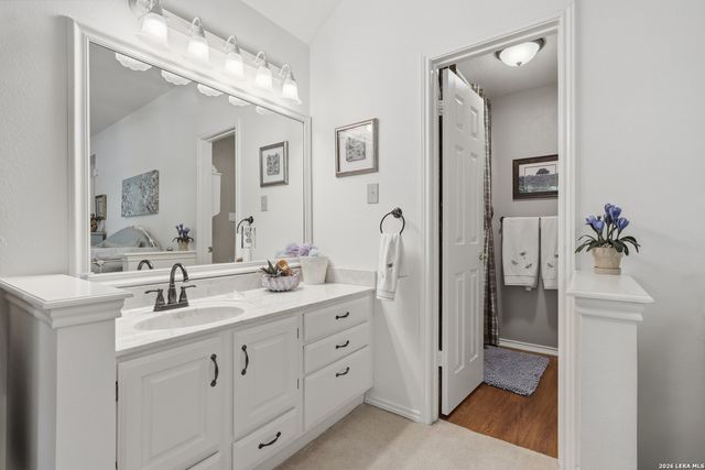 2307 Oakline, San Antonio, TX 78232