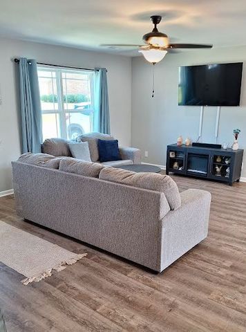 141 Dogwood Ct, Shelbyville, TN 37160