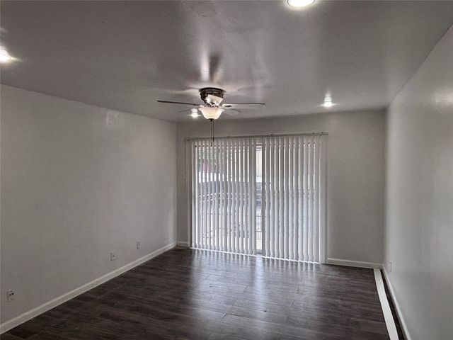 4300 Congress Avenue 206, Dallas, TX 75219