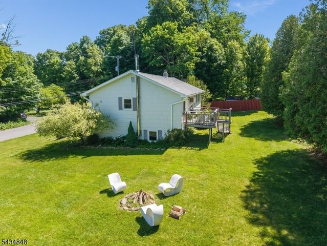 70 Madison Ave, Mount Olive Twp., NJ 07828