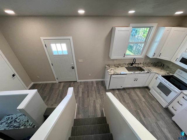 603 S Hawthorne Ave Avenue, Sioux Falls, SD 57104