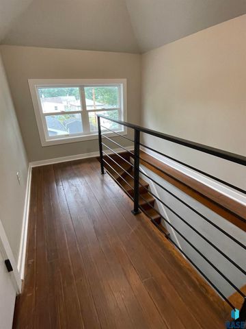 603 S Hawthorne Ave Avenue, Sioux Falls, SD 57104