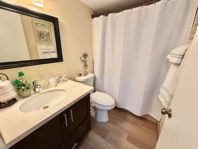 7320 Lake Cir Drive 204, Margate, FL 33063