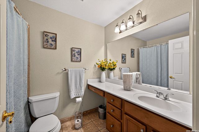 2010 Broken Oak, San Antonio, TX 78232