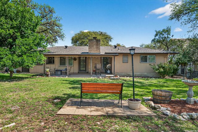 2010 Broken Oak, San Antonio, TX 78232