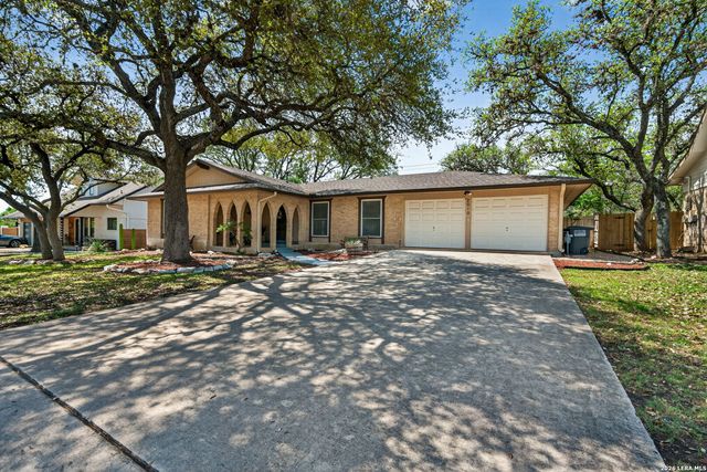 2010 Broken Oak, San Antonio, TX 78232