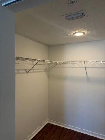 4195 N Haverhill Road 319, West Palm Beach, FL 33417