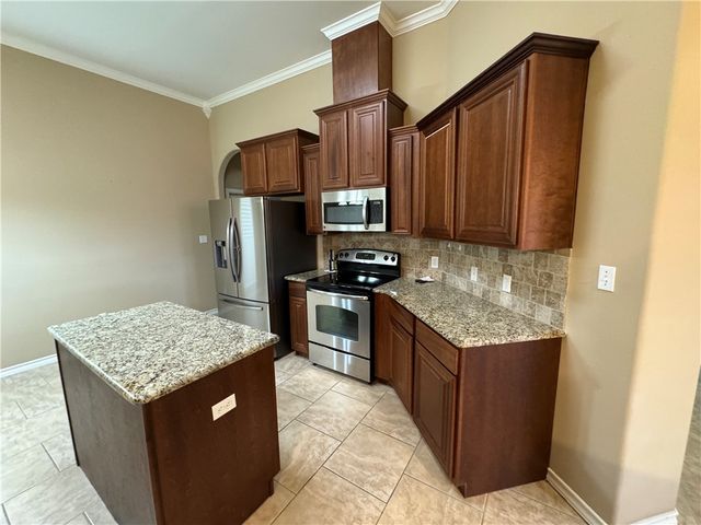 8213 Azimuth Ct, Corpus Christi, TX 78414