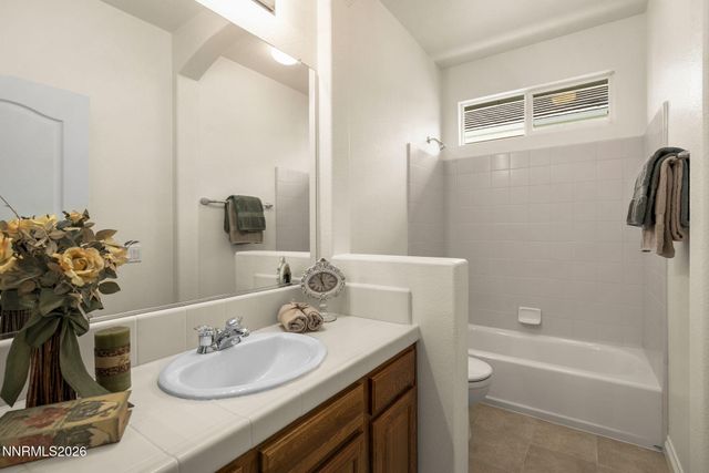 2840 Falcon Ridge Drive, Sparks, NV 89436