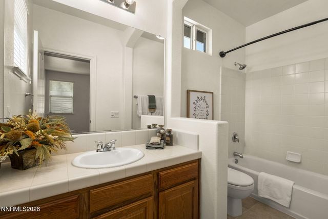 2840 Falcon Ridge Drive, Sparks, NV 89436