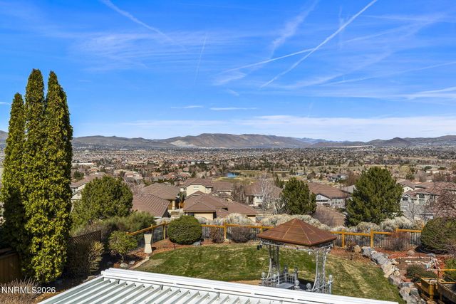 2840 Falcon Ridge Drive, Sparks, NV 89436