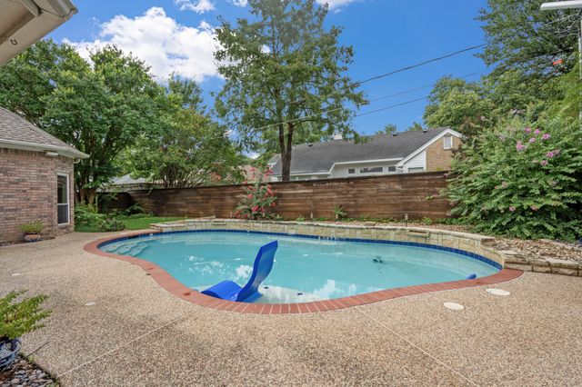 3317 Tiverton Court, Arlington, TX 76001