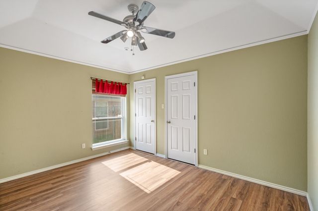 3317 Tiverton Court, Arlington, TX 76001