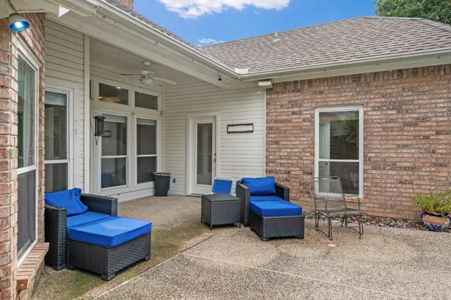 3317 Tiverton Court, Arlington, TX 76001