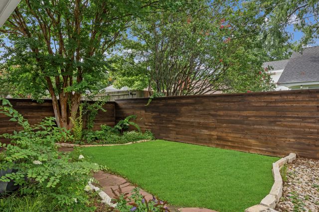 3317 Tiverton Court, Arlington, TX 76001