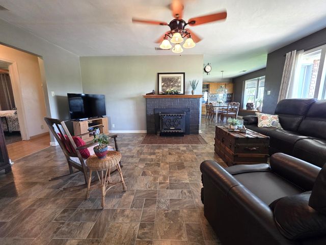 23773 River Road, Corning, CA 96021
